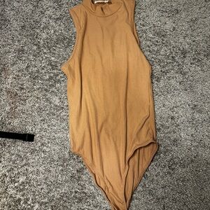 Heart & Hips Tan Sleeveless Bodysuit